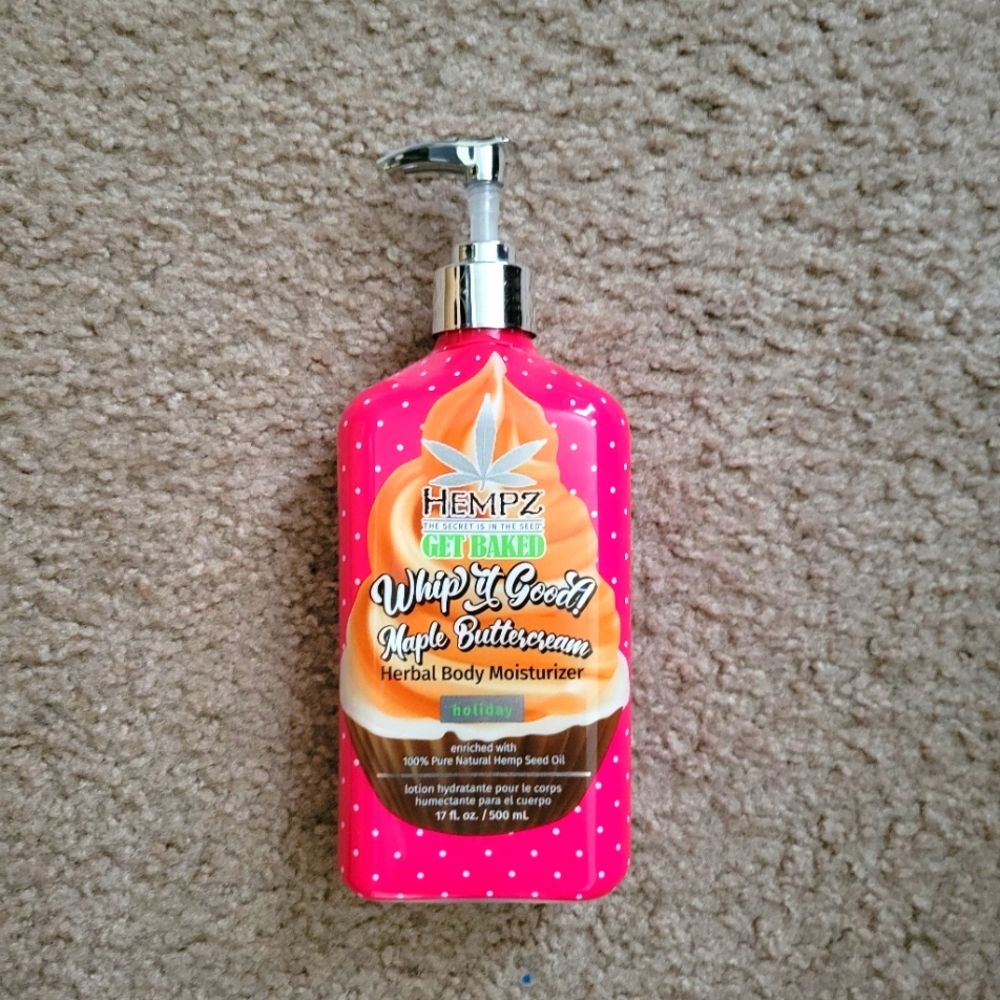 Hempz 17 oz Maple Buttercream lotion new